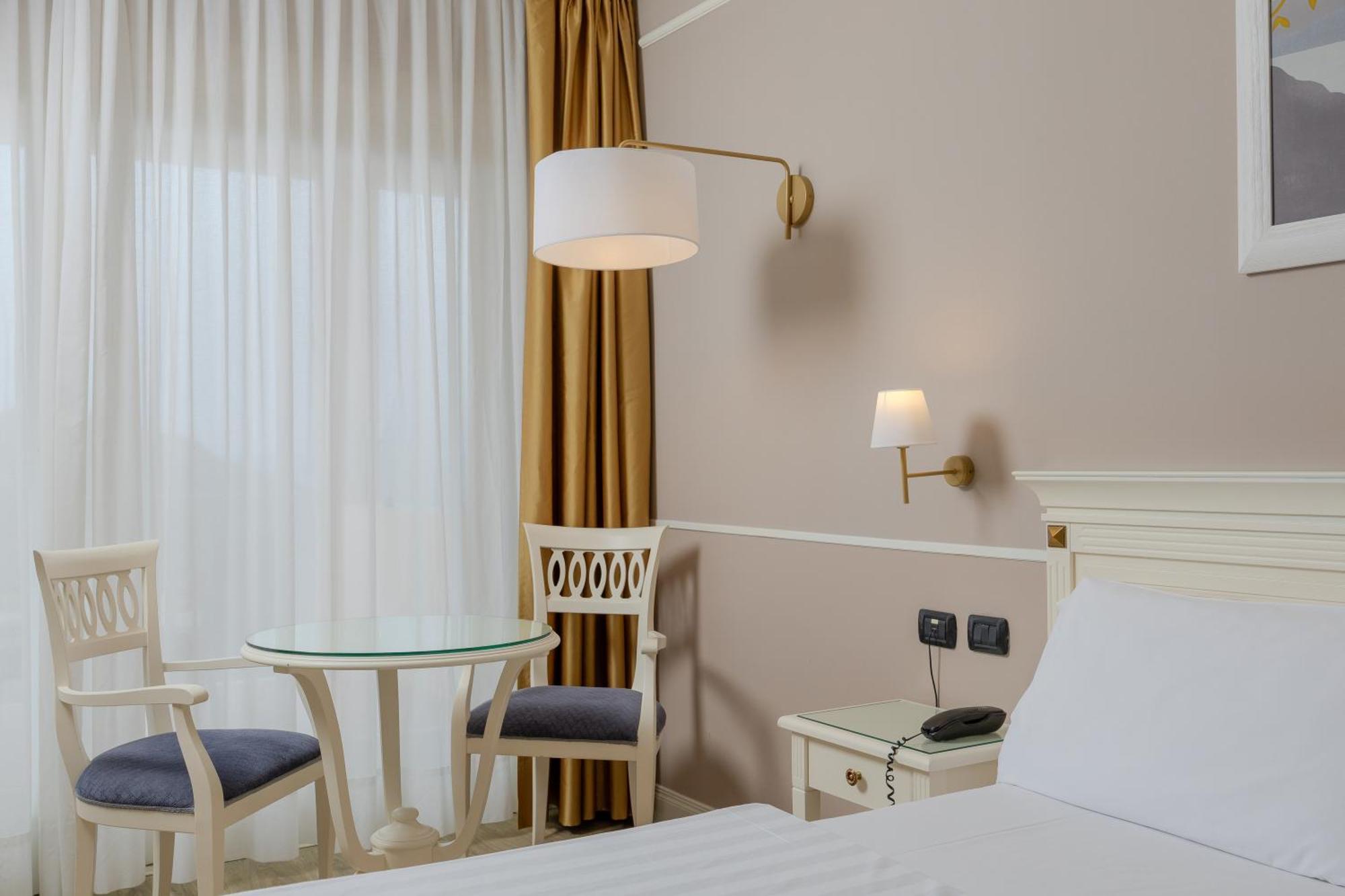 Hotel Boffenigo - The Golden Hour 코스테르마노 외부 사진